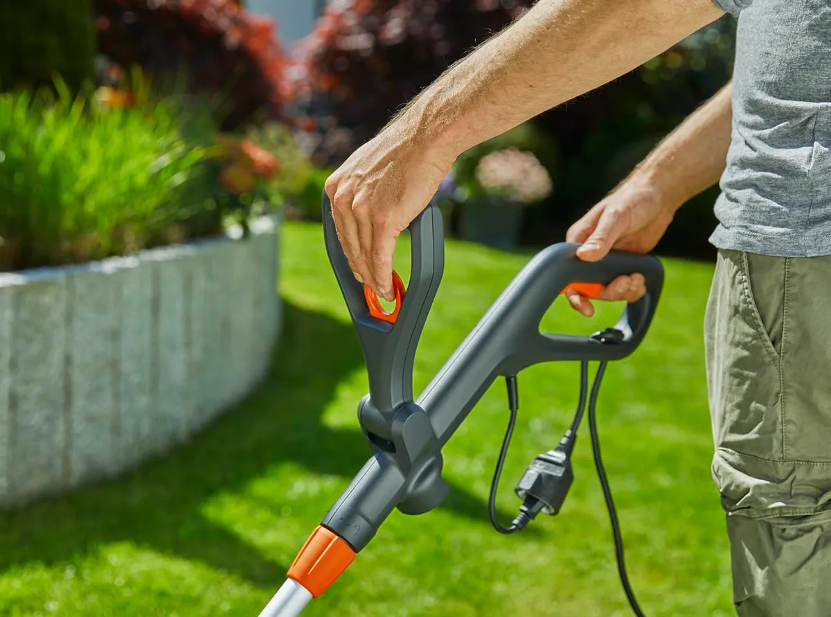 Bordeadora Eléctrica Gardena 450 — foto 4