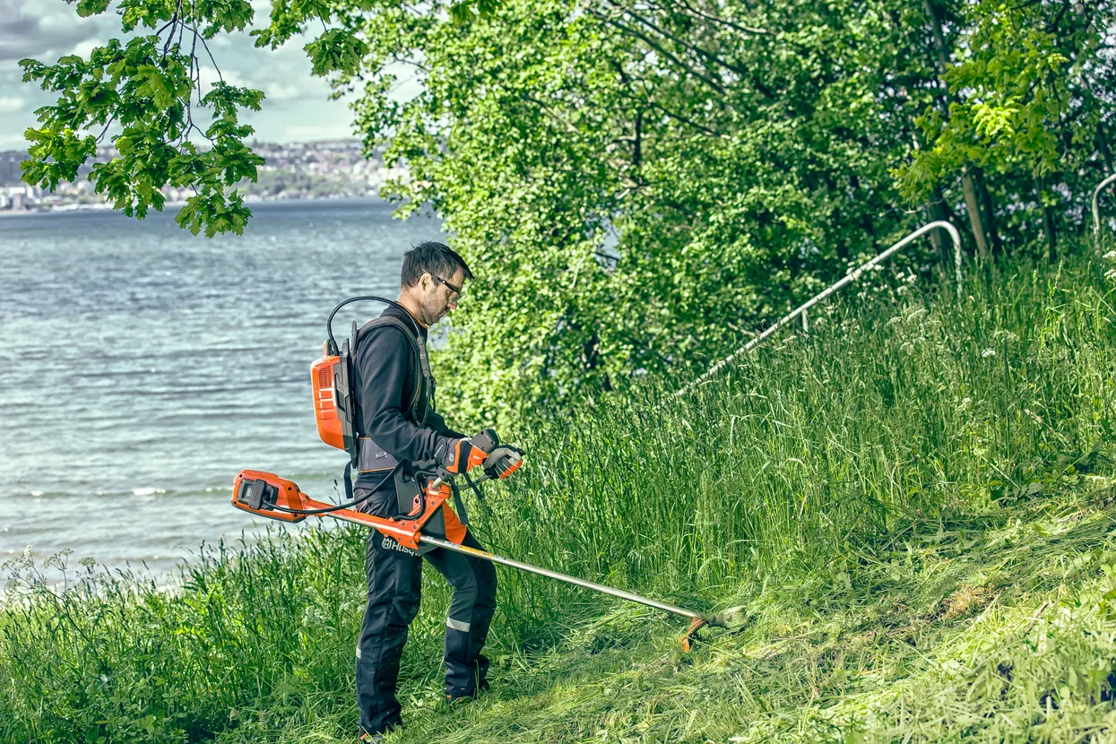 Cargador de Batería Husqvarna QC330 — foto 5