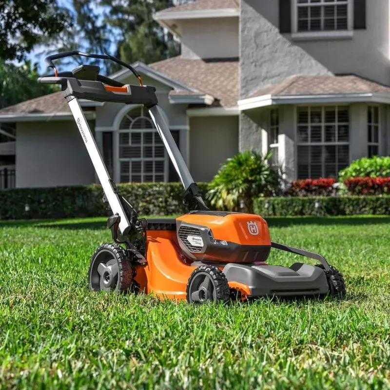 Cortacésped Husqvarna a Batería LE322 — foto 5
