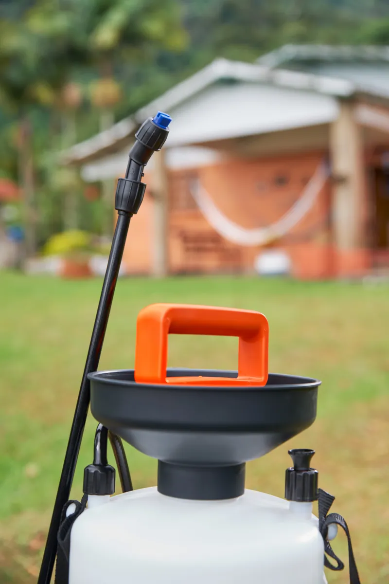 Pulverizador de Mano Husqvarna 8L — foto 5